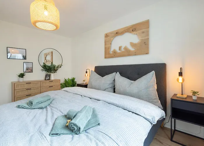 Spacious & Modern - Balcony & Parking * Spiez