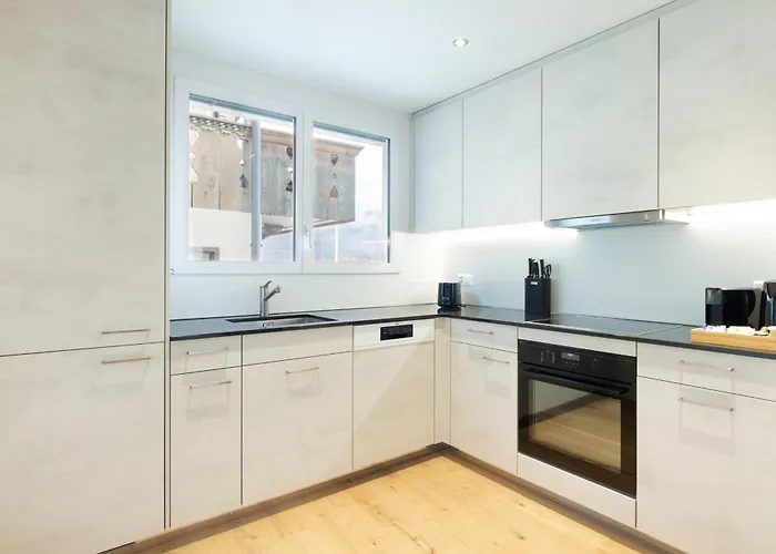 Appartement Spacious & Modern - Balcony & Parking *