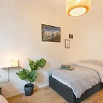 Spacious&modern - Balcony&parking Apartamento Spiez