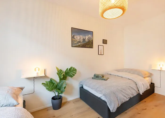 Spacious & Modern - Balcony & Parking 公寓 施皮茨