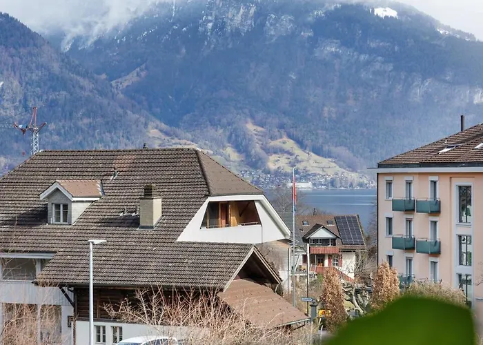 Spacious & Modern - Balcony & Parking Spiez